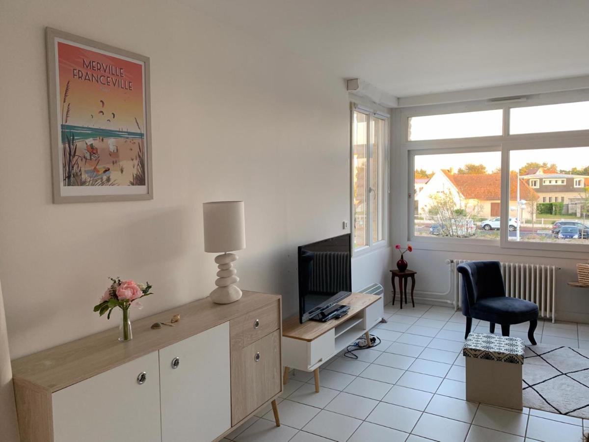 Les Alises Apartment Merville-Franceville-Plage Ngoại thất bức ảnh